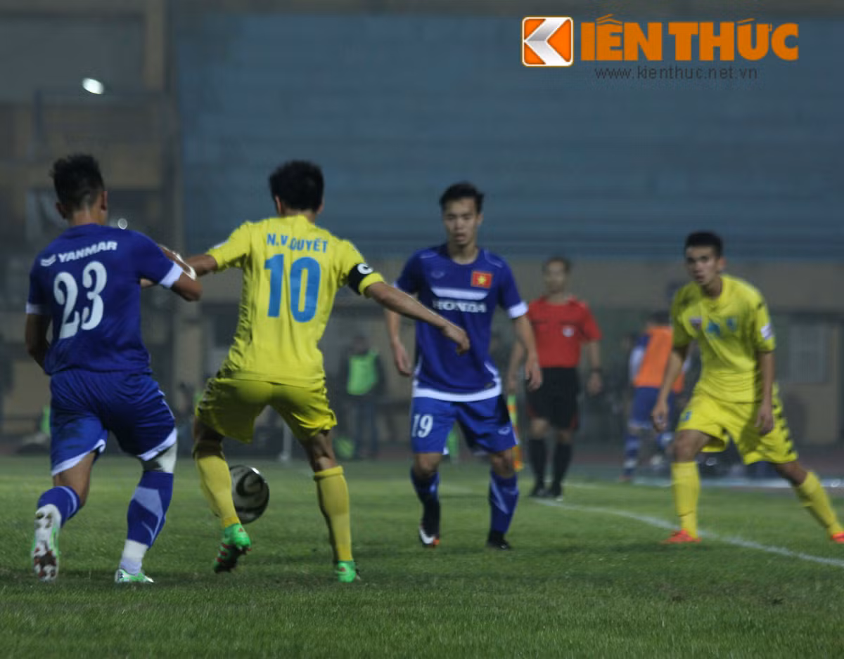 DT Viet Nam hoa trong ngay ra mat khan gia Thu Do-Hinh-13