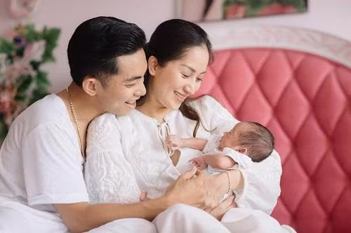 Tung tu tu vi tinh gio da 2 con, Khanh Thi gi cung co du, chi so nhat 1 dieu…
