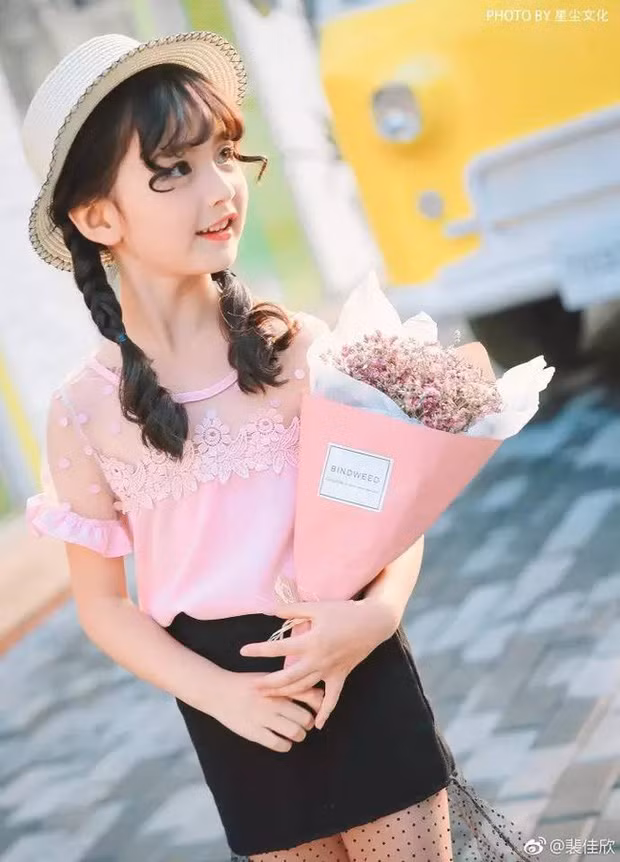 Những hình ảnh, video và livestream của Gia Hân luôn thu hút được số đông người xem, theo dõi và bình luận.