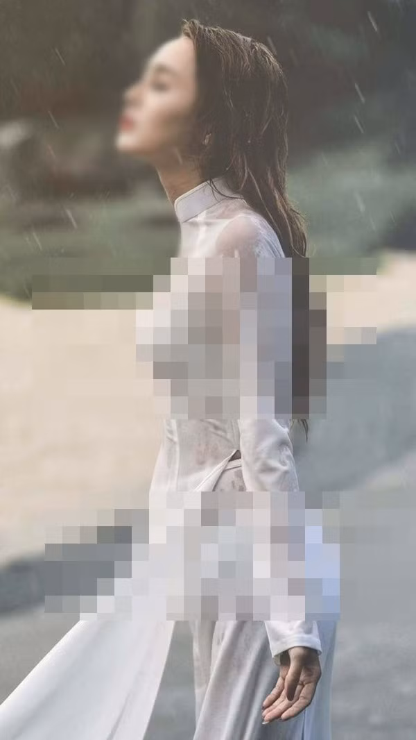 Nickname M.Q bình luận: "Mặc như này thả cởi ra luôn cho xong. Đỡ làm bẩn tà áo dài truyền thống của người Việt. Áo dài vốn dị đẹp nhưng qua những bức hình này đã làm nhơ nhuốc vẻ đẹp tinh thần của trang phục được gọi là linh hồn của quốc gia này">