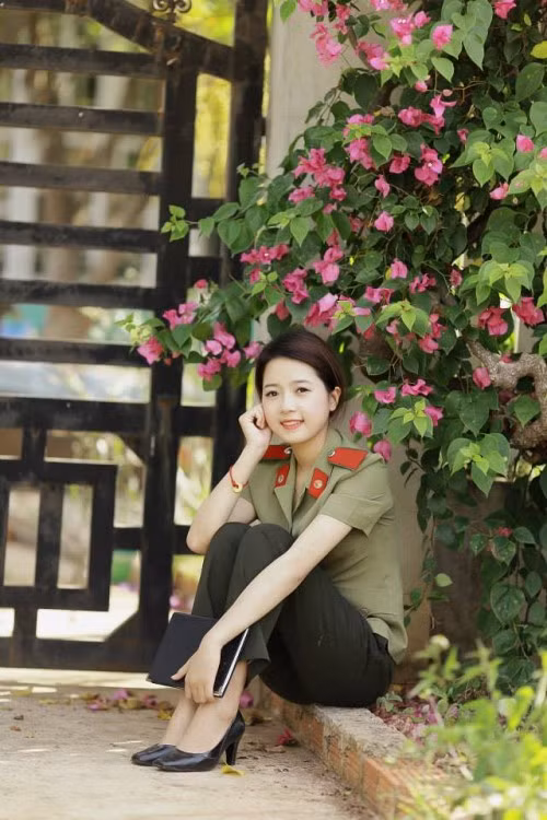 Nói về ước mơ của bản thân mình, Phương Thảo chia sẻ rằng: "Ngay từ nhỏ mình đã luôn ngưỡng mộ anh trai và các đồng nghiệp của anh để chiến đấu với công việc. Vì thế nên ước mơ trở thành lính cứu hỏa đã âm ỉ trong mình. Tuy nhiên vì lý do sức khỏe không thể hiện thực hóa ước mơ hồi nhỏ nên đành chọn ngành hàng không để học tập".