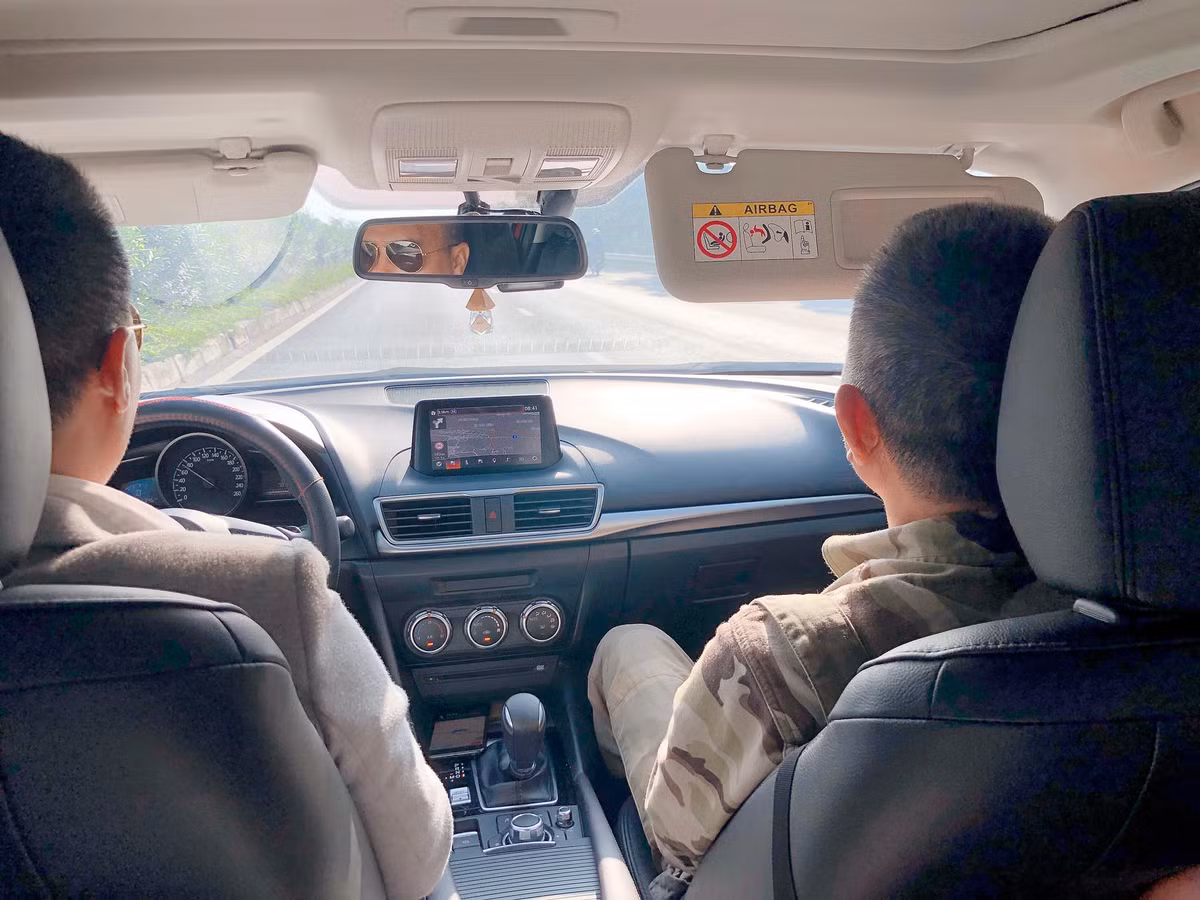 Vo chong MC “Chung toi la chien sy” di choi vui ve sau nghi van ran nut-Hinh-8