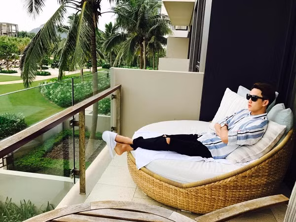 Được biết, trước đây Ngọc Tân từng giữ một số chức vụ nhỏ trong trường lớp nhưng do bận đi làm thêm nên cậu bạn này đã xin rút để tập trung cho hơn cho định hướng riêng của mình.