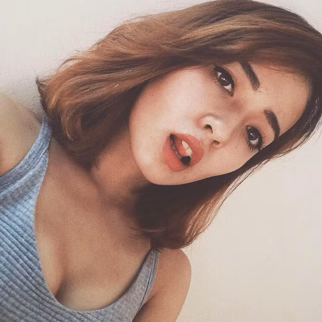 Vẻ đẹp của Phương Liên khá đặc biệt và không bị trộn lẫn với những vẻ đẹp của các hot girl bây giờ.