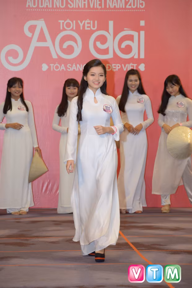Dù có chiến thắng hay thất bại nhưng Trâm Anh vẫn ấp ủ một điều đó là sẽ được chọn để là người mang hình ảnh những thiếu nữ Việt Nam, hiền thục, nết na, thùy mị để giới thiệu với bạn bè Quốc tế.