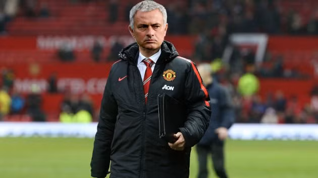 Ai se toi Man United khi Van Gaal bi 