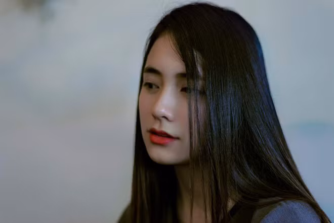 Những bức hình của cô gái sinh năm 1997 trên trang cá nhân cũng luôn thu hút được sự quan tâm, chú ý của mọi người.