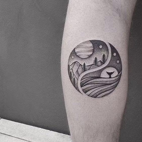 Những nét chấm dotwork đã mang đến cho những hình xăm khối tròn nét đặc biệt riêng của mình.