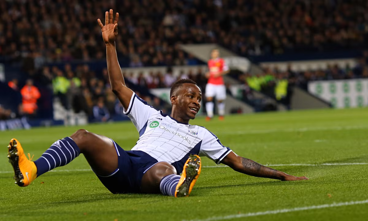 Saido Berahino đã là một thần tượng của các CĐV West Brom sau màn trình diễn ấn tượng trong mùa giải 2014/15 khi anh ghi được 14 bàn tại Premier League cho đội nhà.