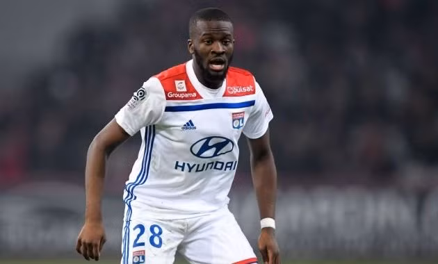 Juventus hy vọng sẽ theo đuổi thành công Tanguy Ndombele, sau khi Lyon đã từ chối lời đề nghị của Tottenham cho tiền vệ người Pháp.