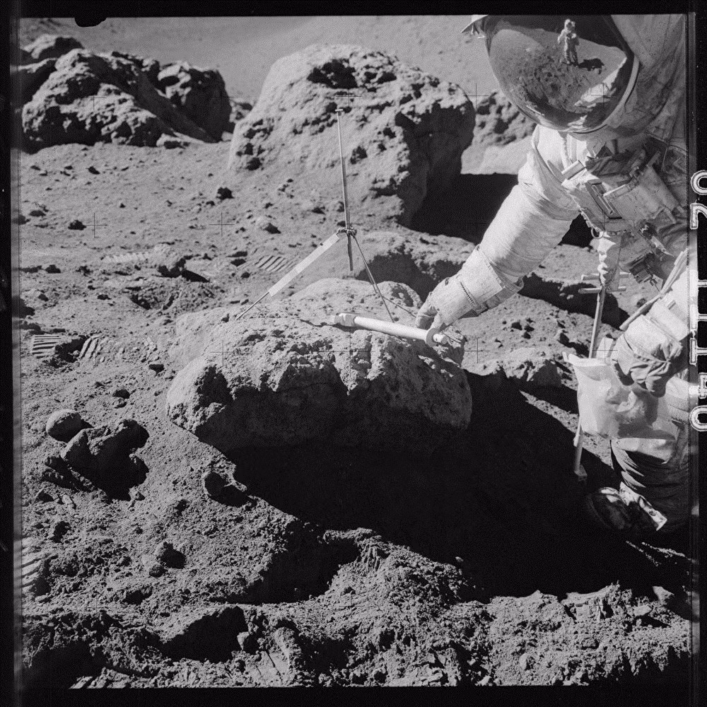 Apollo 15, đáng lẽ nằm trong phần kế hoạch mang mã số 'H mission,' nhưng sau đó đã trở thành chuyến tàu đầu tiên mang mã 'J mission.' (Nguồn: Sputniknews).