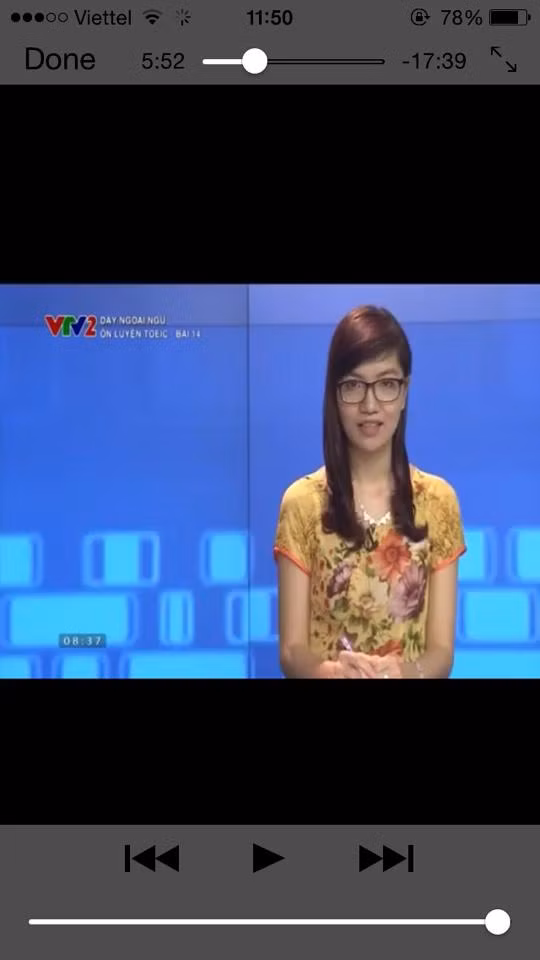 Mai Phương là một giảng viên dạy ngoại ngữ trực tuyến.