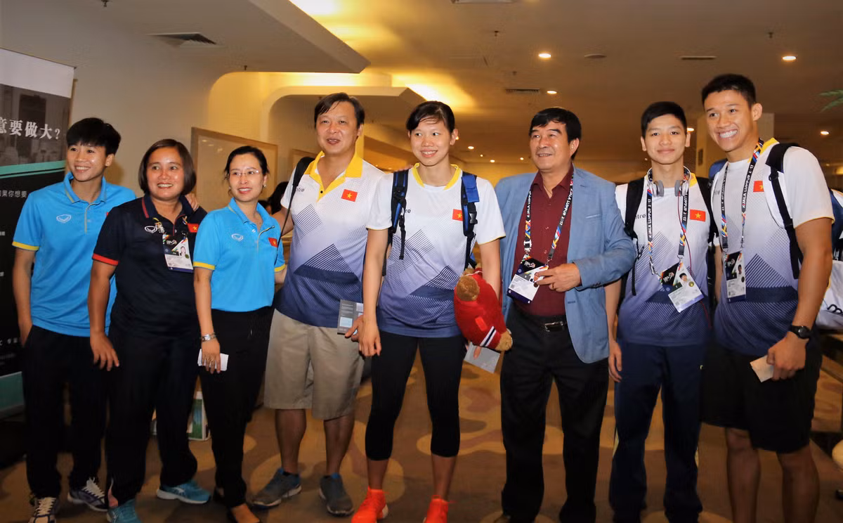 Trường hợp Ánh Viên và tuyển bơi lội Việt Nam, nếu liên hệ sớm, chủ động làm việc thì sẽ không rơi vào hoàn cảnh éo le như đã nói ở trên. Ảnh: Đoàn thể thao Việt Nam