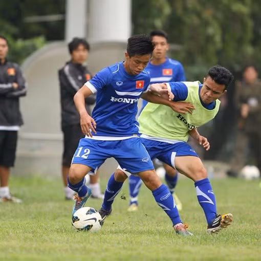 Còn nhớ vòng loại U23 châu Á, HLV Miura đã điền tên Phước Thọ sang Malaysia cùng U23 Việt Nam, dù hậu vệ này đang dính chấn thương. Thế nên, cả 3 trận vòng loại thì Phước Thọ không được trao bất kỳ cơ hội nào ra sân bởi chấn thương rạn xương bàn chân chưa thể bình phục.