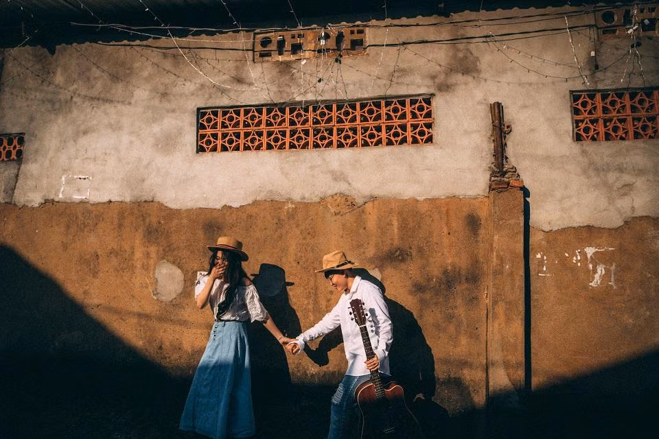 "Ngày đầu Tâm chủ động bắt chuyện trước với mình, cách nói chuyện của cô ấy rất thu hút nên mình rất thích. Dần dần là những buổi hẹn hò và cả hai nảy sinh tình cảm" - Ngọc Trân chia sẻ.