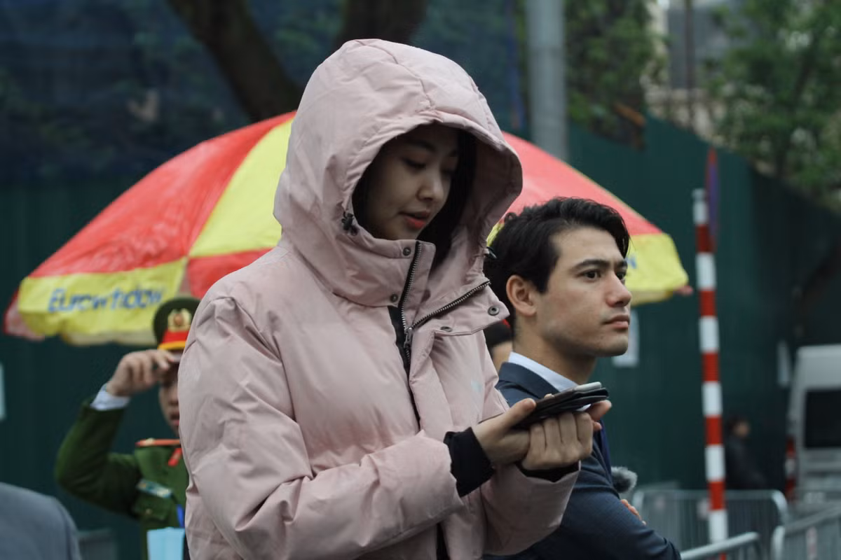 Được biết, nữ phóng viên này là Park Hee-jun, người Hàn Quốc, sang Việt Nam tác nghiệp Hội nghị thượng đỉnh Mỹ - Triều 2019.