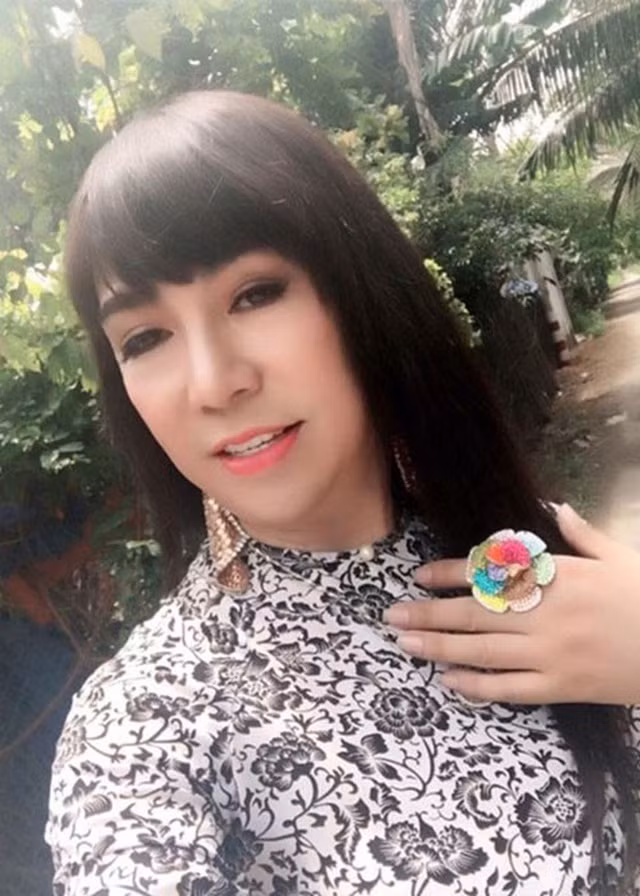 Biet thu 21 ty dong o Hue cua nam ca si thich gia gai nhat Vbiz
