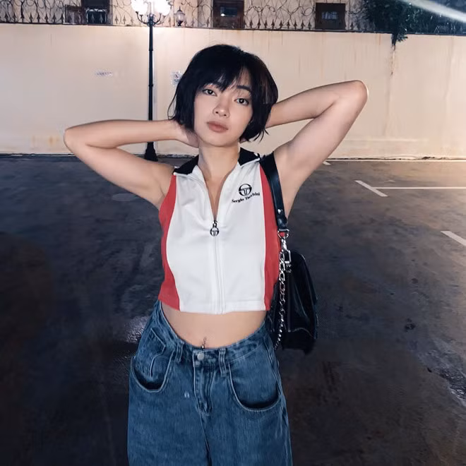 Châu Bùi (Bùi Thái Bảo Châu, sinh năm 1997) là hot girl đình đám Hà thành. Cô được chú ý khi "lột xác" từ cô gái chỉ nặng 36 kg thành nữ fashionista sở hữu body cân đối, 3 vòng gợi cảm.
