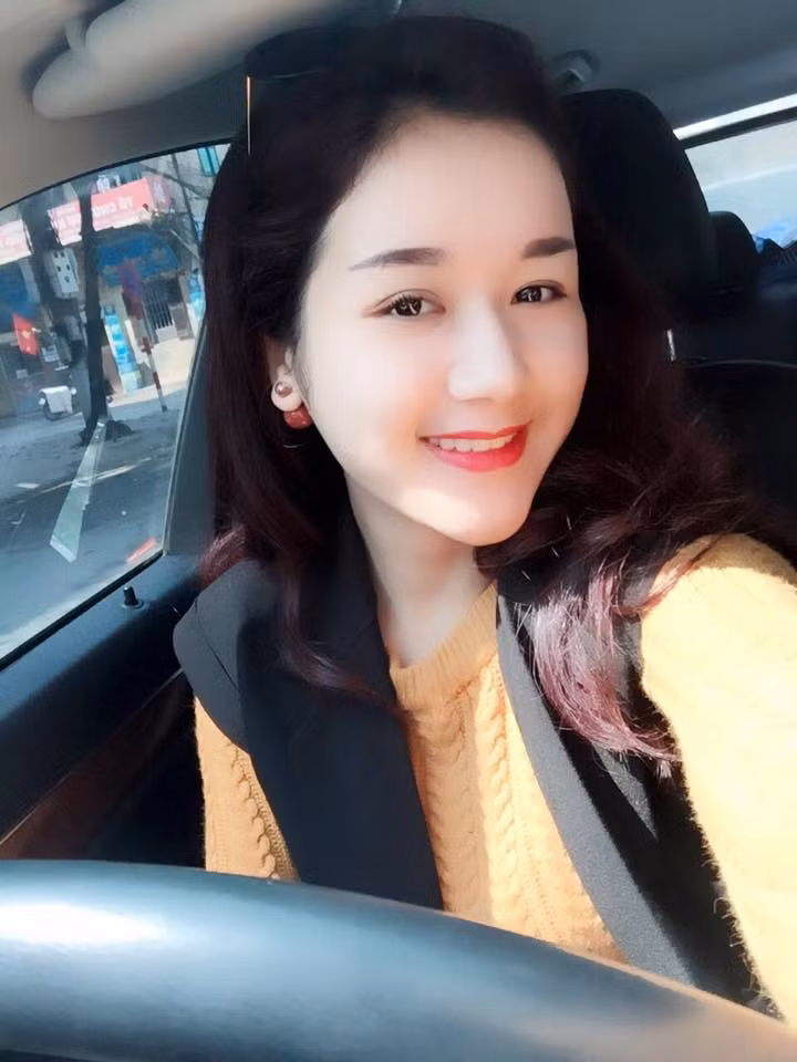 Đào Thủy Tiên (SN 1992) hiện đang là giảng viên khoa Văn hóa nghệ thuật ngành Quản lý văn hóa đại học Sư phạm nghệ thuật Trung ương.
