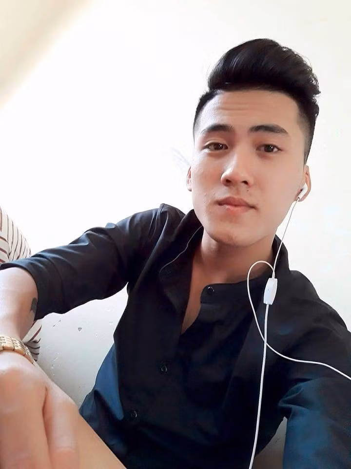 Thêm một thông tin nữa giúp cho các chị em lưu tâm đó là hot boy quê Hà Nam này vẫn còn độc thân. Đây là cơ hội cho các bạn gái nào muốn trở thành một nửa của anh chàng Trần Hữu Thái.