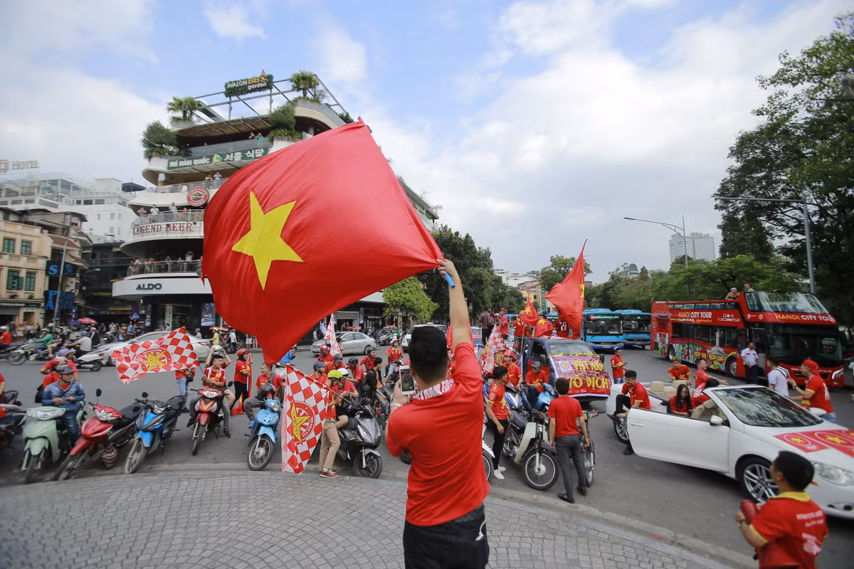 Đội tuyển Việt Nam sẽ có trận đấu đầu tiên trên sân nhà tại AFF Cup với Malaysia trên SVĐ Mỹ Đình vào hồi 19h30 ngày 16/11.