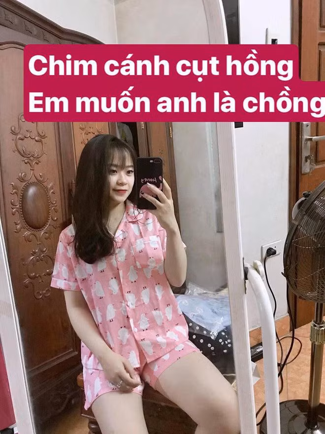 "Thả thính" trên mạng xã hội từ lâu đã chẳng còn xa lạ đối với các bạn trẻ. Làm sao để "thả thính" và "né thính" như thế nào mới hiệu quả luôn là câu hỏi gây "đau đầu" cho các chàng trai, cô gái.