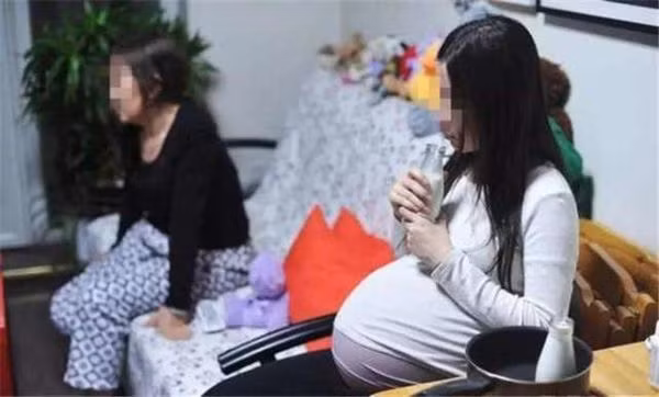 Mây hình sóng siêu hiếm gặp trên bầu trời gây sửng sốt May hinh song sieu hiem gap tren bau troi gay sung sot