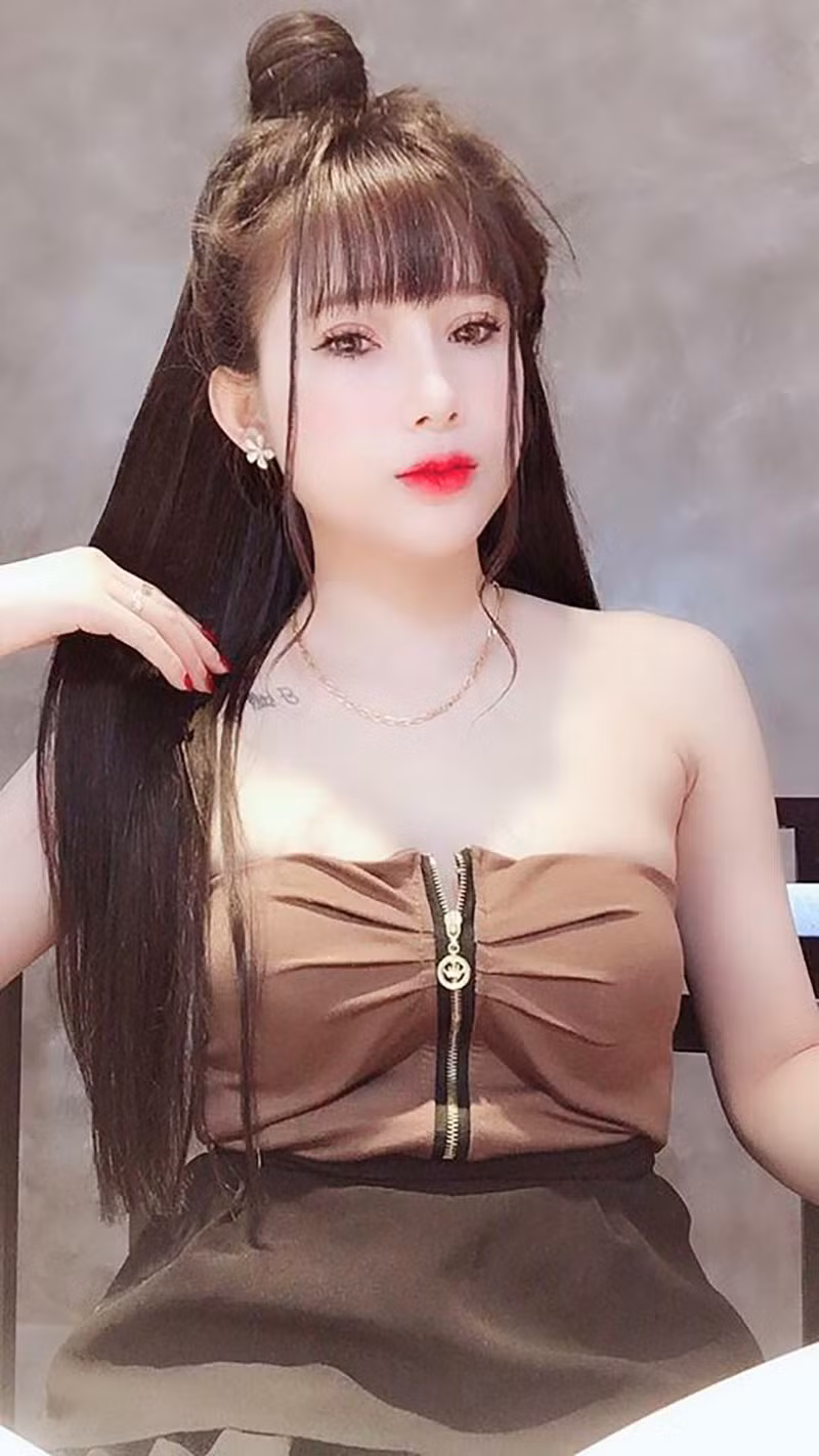 Chính những sự tự ti về bản thân nên cô nàng Su Any đã quyết tâm phải xinh đẹp, phải trắng trẻo, bằng bất cứ giá nào cũng phải làm được.