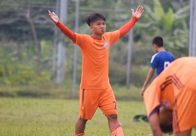 Năm 2014, Xuân Tạo trở thành Vua phá lưới giải U13 toàn quốc với 10 bàn thắng cùng tấm huy chương bạc cho đội nhà.