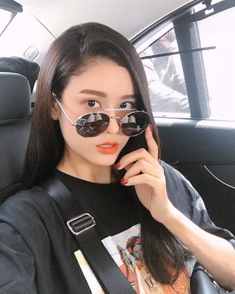 Trương Quỳnh Anh khép lại tin sao Việt