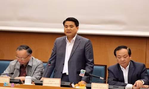 Chủ tịch Hà Nội cho rằng một trong số nguyên nhân gây ô nhiễm là do 2,5 triệu xe máy hết hạn sử dụng. Ảnh: Thắng Quang.