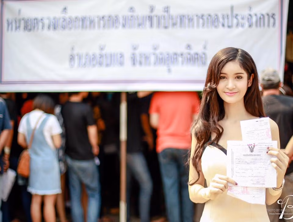 Vẻ đẹp dịu dàng và không tỳ vết của cô nàng chuyển giới Thái Lan khiến trái tim của bất cứ chàng trai nào cũng phải tan chảy.
