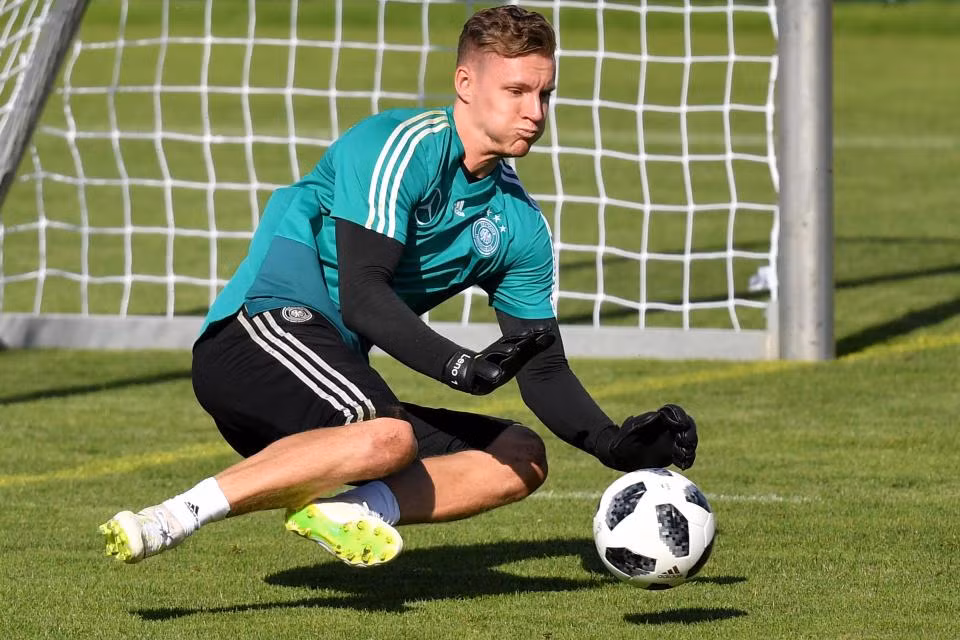 Arsenal đang tiến gần đến 3 bản hợp đồng khác với Lucas Torreira (Sampdoria), Bernd Leno (Leverkusen) và Sokratis Papastathopoulos (Dortmund).