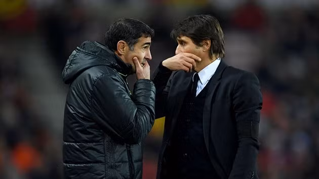 Angelo Alessio đã quyết định chuyển đến Kilmarnock để thay thế HLV Steve Clarke, người đã trở thành HLV trưởng đội tuyển quốc gia Scotland.