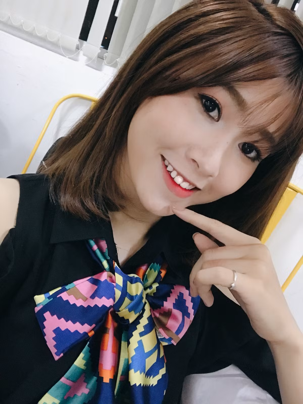 Dù chỉ mới tham gia vào ê kíp của FAPTV, My Vũ nhanh chóng được nhiều người yêu mến bởi được giao khá nhiều vai và trở thành hot girl triệu like của kênh Youtube danh tiếng này.
