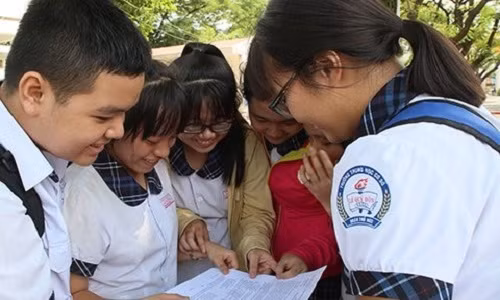 Học sinh dự thi vào lớp 10.