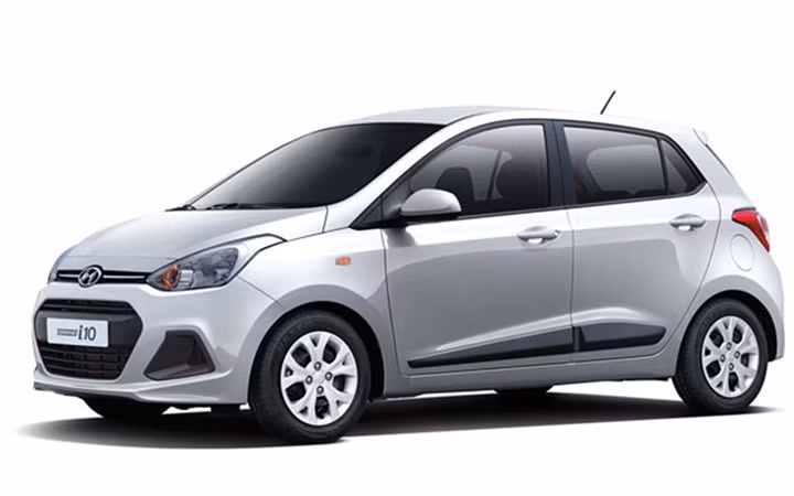 Hyundai Grand i10 sedan là một trong những lựa chọn hàng đầu cho khách hàng mong muốn sở hữu cho mình mẫu xe sedan giá rẻ (Ảnh: Đánh giá xe)