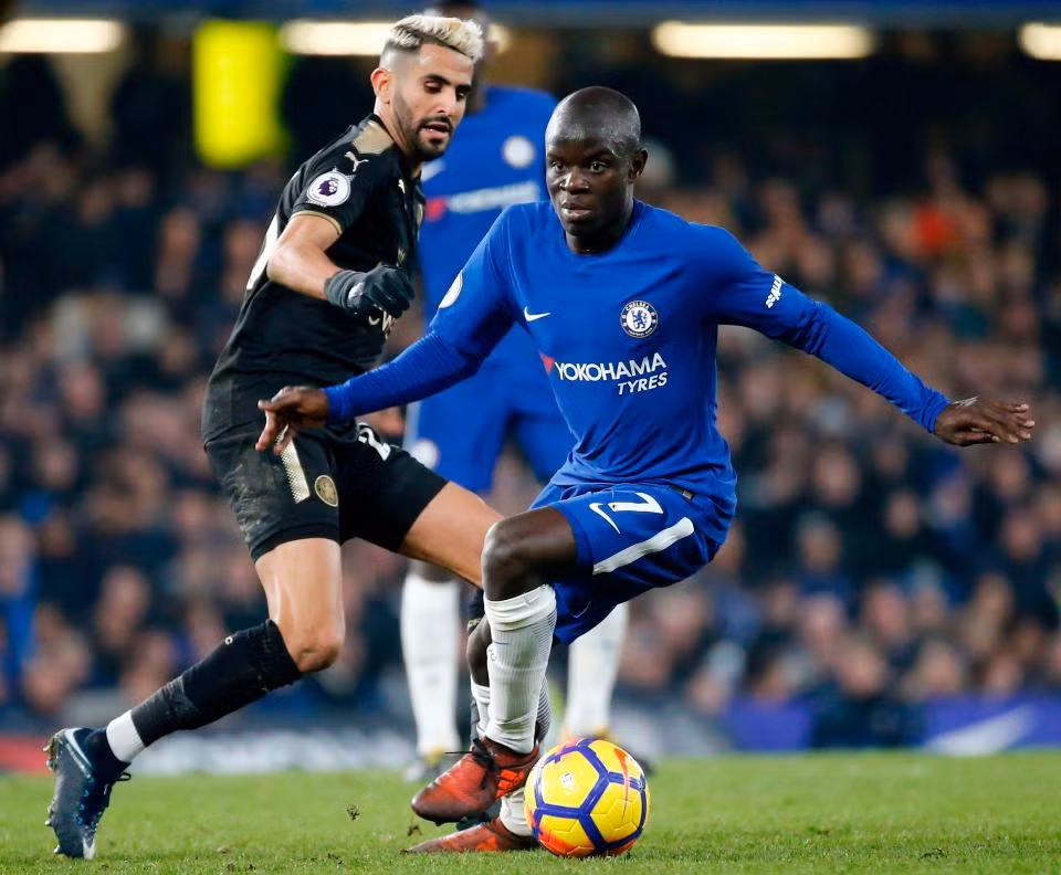 PSG là mục tiêu chuyển nhượng số 1 của họ hè tới. Tờ LeSport10 cho hay, các sếp của PSG muốn cầu thủ người Pháp về thay thế lão tướng Thiago Motta. Ảnh: LeSport10