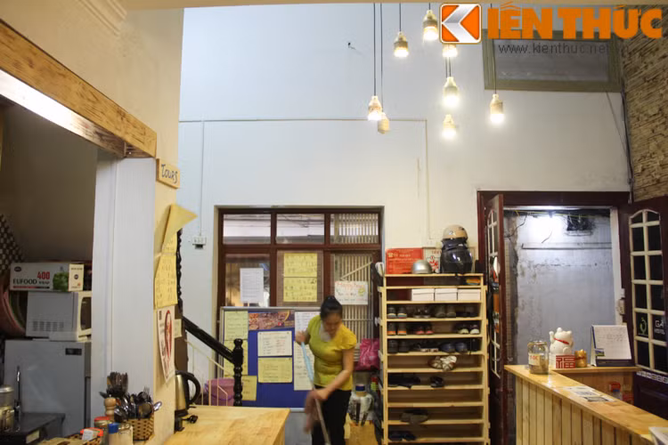 Tiếp tục câu chuyện, Scott Matt nói: "Mình rất ấn tượng với những con người Việt Nam, họ dễ mến và đáng tin cậy. Nhưng đáng buồn là mình đã từng bị mất một chiếc xe máy khi dựng xe ở ngõ để vào nhà lấy đồ".