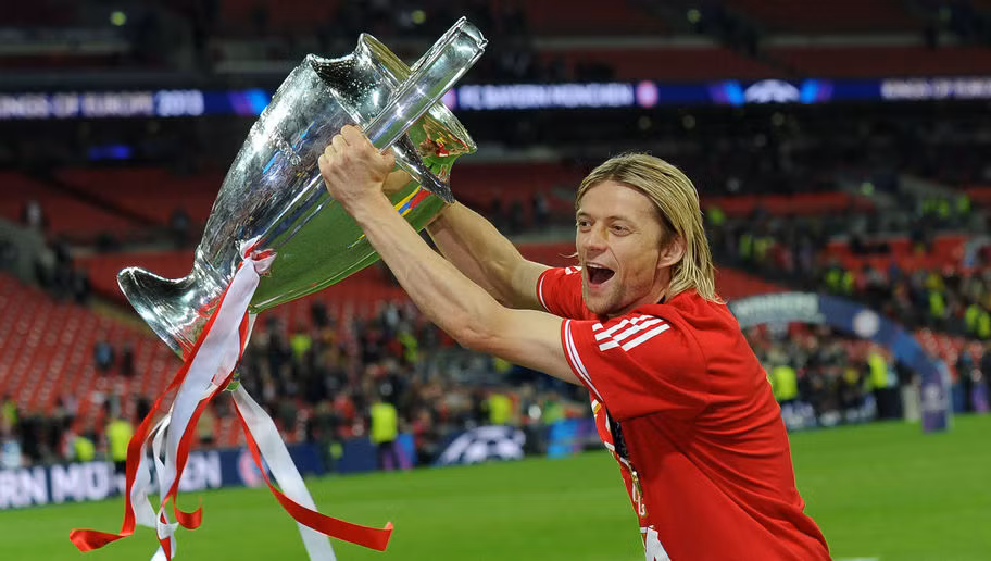 Anatoliy Tymoshchuk ra sân 3 lần ở Champions League 2012/13 và góp tên trên băng ghế dự bị của Bayern Munich ở trận chung kết đụng đại kình địch Dortmund. Sau khi rời Allianz Arena, Tymoshchuk gia nhập Zenit Saint Petersburg và hiện khoác áo Kairat tại Kazakhstan Premier League.
