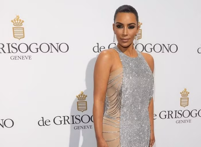 Nhờ vào phương pháp giảm cân này mà chỉ sau khi sinh con 6 tháng, Kim Kardashian đã giảm gần 32kg.
