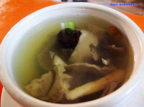 Bài 4: Ngọc trúc sâm 20g, tim lợn 200g. Sắc lấy nước uống ngày 1 thang, một lần uống. Ảnh: duocanbinh.vn.