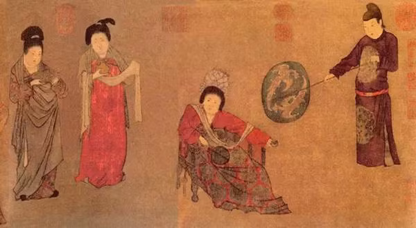Không những vậy, nhiều người hiền tài ở trong mọi lĩnh vực đến sống và cống hiến tài năng cho nhà Đường.