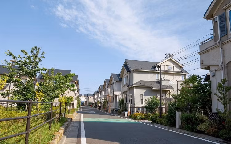 Với giải pháp năng lượng tận dụng tối đa năng lượng mặt trời, Fujisawa SST hướng đến mục tiêu giảm mạnh lượng khí thải CO2 tại đô thị, biến nơi đây trở thành một trong những đô thị sạch nhất thế giới.