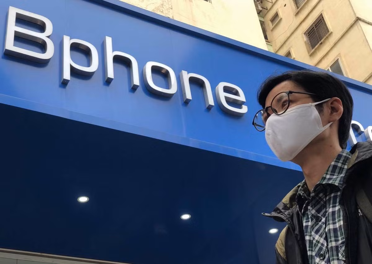 Tam dung thong tin Bphone4, BKAV san xuat phan mem chong COVID-19
