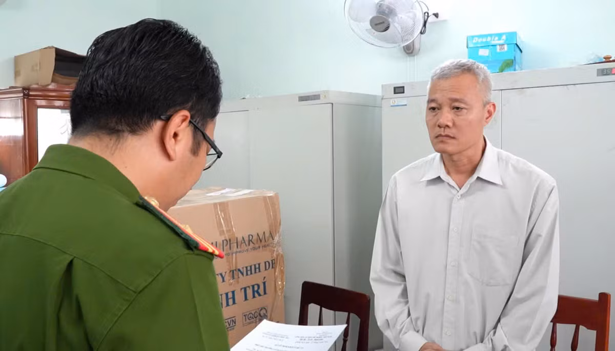 Khởi tố nguyên cán bộ Khu kinh tế Dung Quất nhận hối lộ Khoi to nguyen can bo Khu kinh te Dung Quat nhan hoi lo