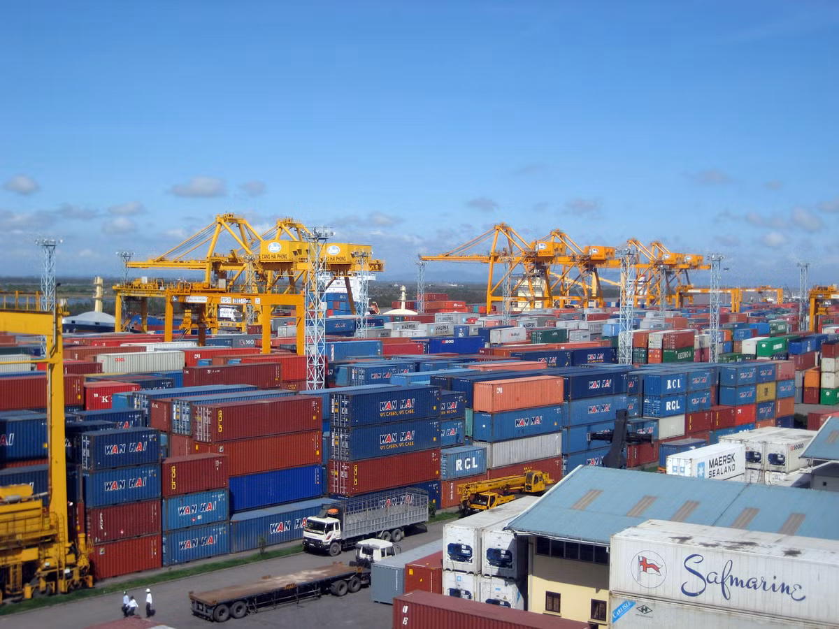 Việc thu phí sử dụng công trình kết cấu hạ tầng cảng biển của TP Hải Phòng khiến doanh nghiệp phản ứng. Ảnh Internet.