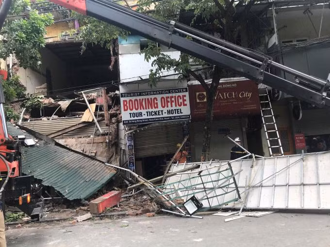 Ha Noi: Sap nha trieu USD tren pho hang Bong