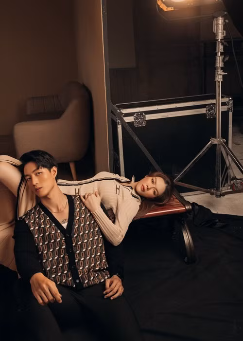 Khoai Vũ từng là nam chính MV “Bắt cá không anh” của ca sĩ Minh Hằng.