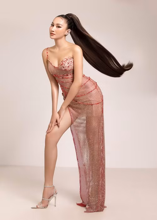Ở Miss Global 2022, Đoàn Hồng Trang sẽ cạnh tranh vương miện hơn 70 người đẹp khác.
